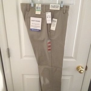 Dockers mens slim fit khaki pants size 34 x 32